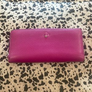 - Kate spade zip wallet